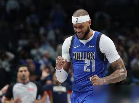 米德尔顿疯了，第四节22分8记三分！独行侠8连败当场击碎！
 
你不敢信，他替补