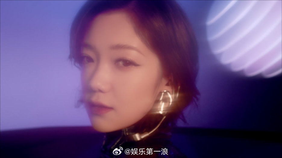 谁与张晚意林允希林娜依高闹元宵 元宵佳节美好上线，张晚意、林允、希林娜依高带来专