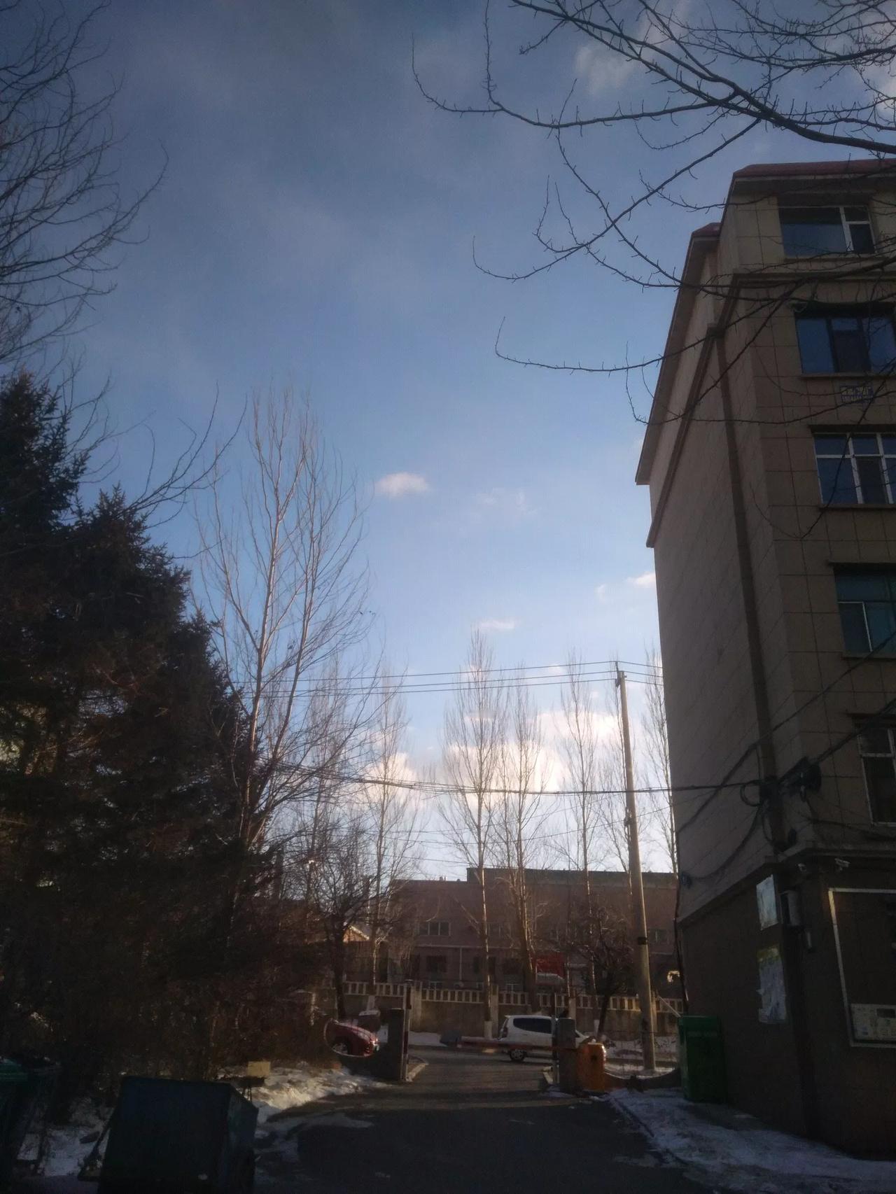 随手一拍城市天空美景