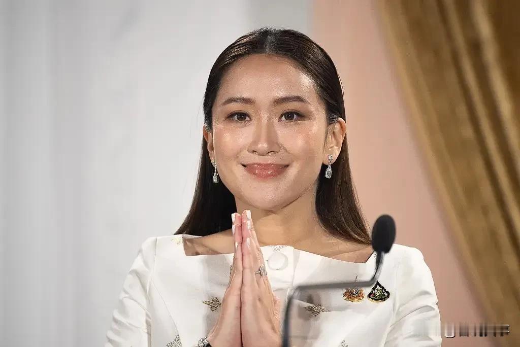 来自泰国最新消息！
法新社（8）日消息，泰国媒体引用西方情报分析提出警告，位于印