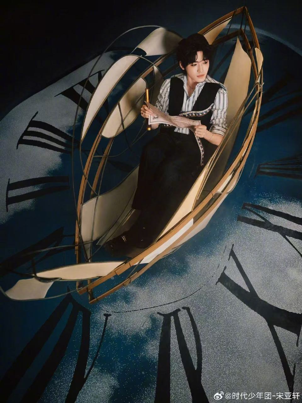 宋亚轩爱是指引迷途的勇气宋亚轩航海少年概念照 新歌《无趣生活指南》概念照释出，星