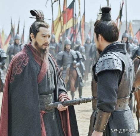 公元前209年，陈胜吴广揭竿而起，天下大乱。陈平知道属于自己的时代来了。 辞别哥