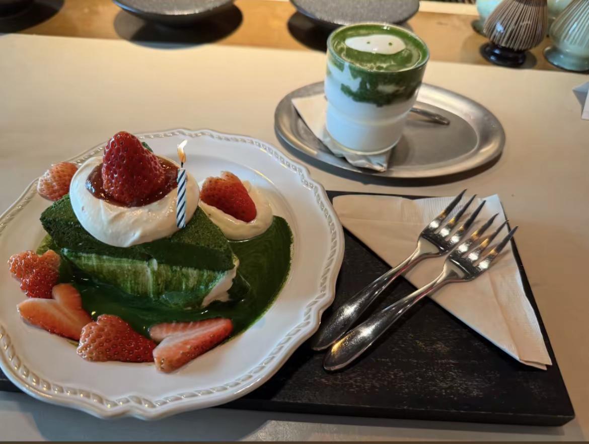 祝自己生日快乐✌️