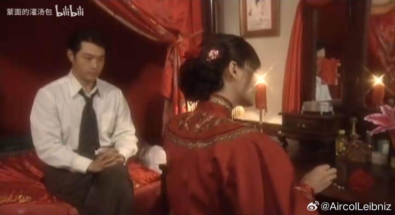 这个liv为什么反而像小媳妇  乖乖等待妻主拆自己领带 