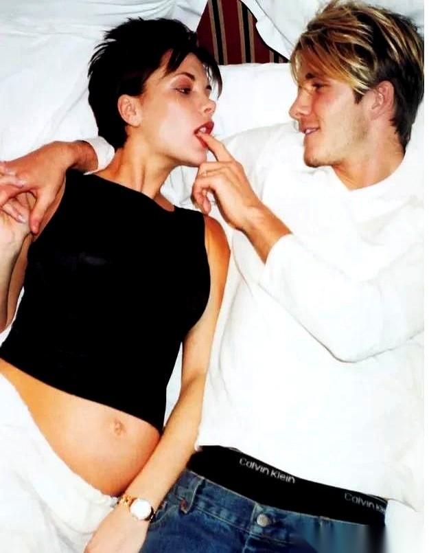 贝克汉姆的大儿子布鲁克林，最近火力全开，对着镜头一条条数落亲妈维多利亚的“罪状”