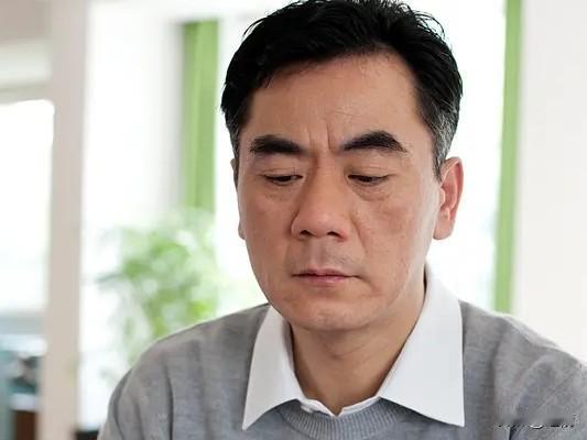 40岁男人的情感需求是什么? 40岁男人压力大，情感需求也很特别。年轻时追求轰轰