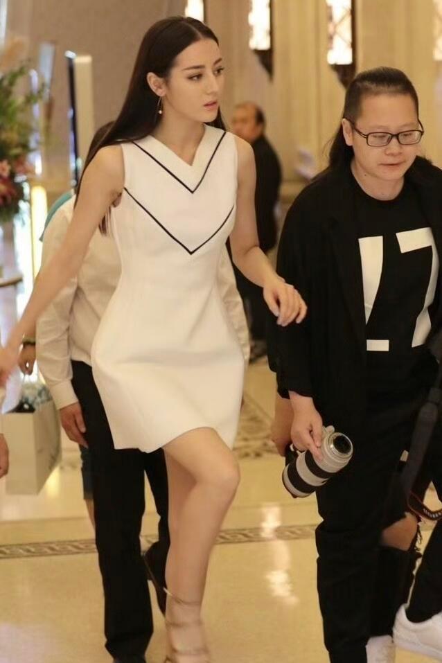 一出道就是娱乐圈顶美 ​​​
