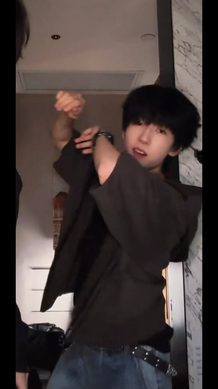 杨博文会是好男孩吗……🤤 