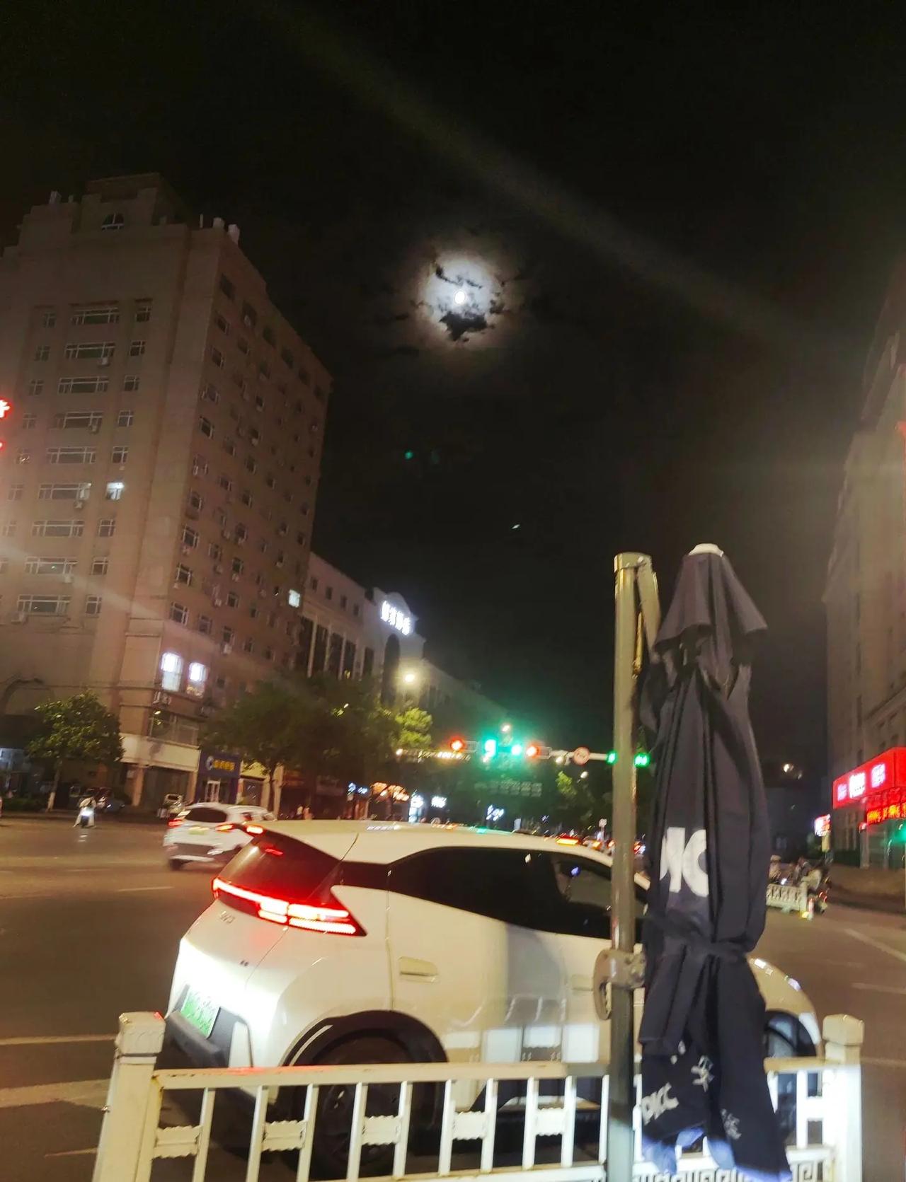 5月29日 山东 黑云压城