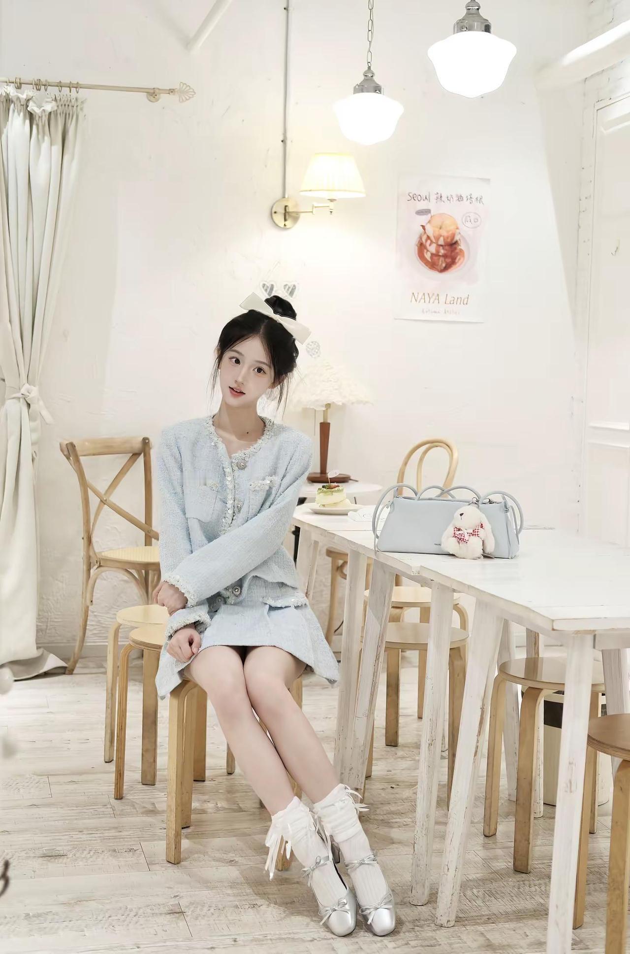 梳一个马尾 束起所有伤悲(⁎⁍̴̛ᴗ⁍̴̛⁎)