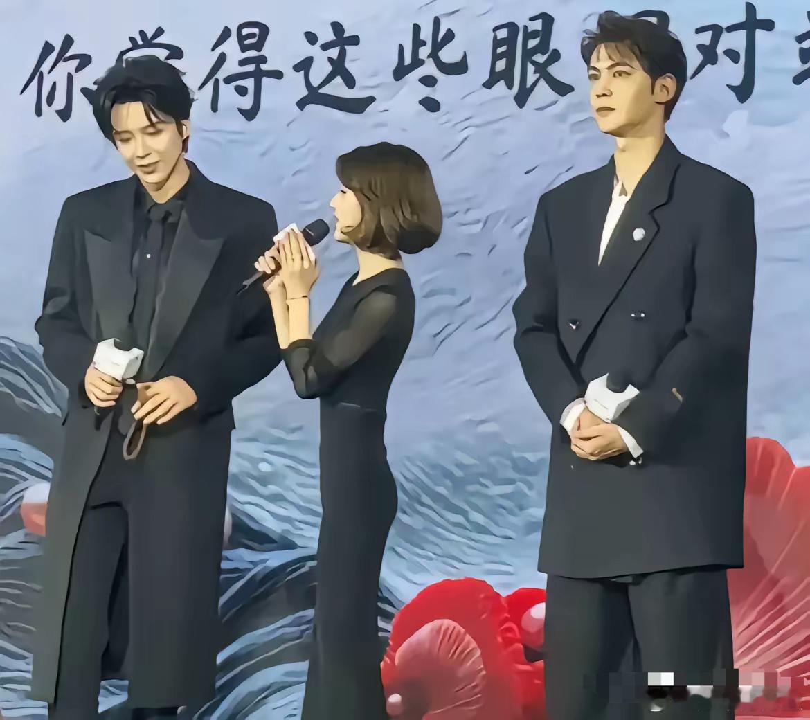 难怪赵露思会生病，看这腰，都快没有两个男演员的胳膊粗了，整个人虽然前凸后翘，但是
