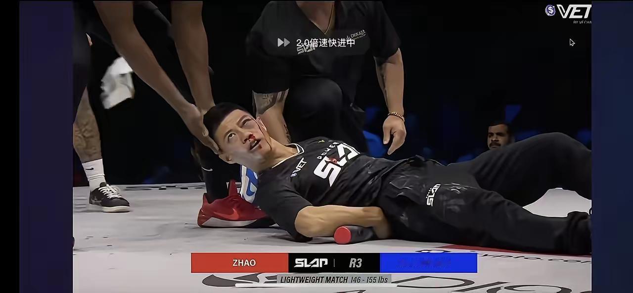 通背拳在扇耳光大赛大放异彩，表面是赵洪刚输了，其实他赢了。
      国外选手