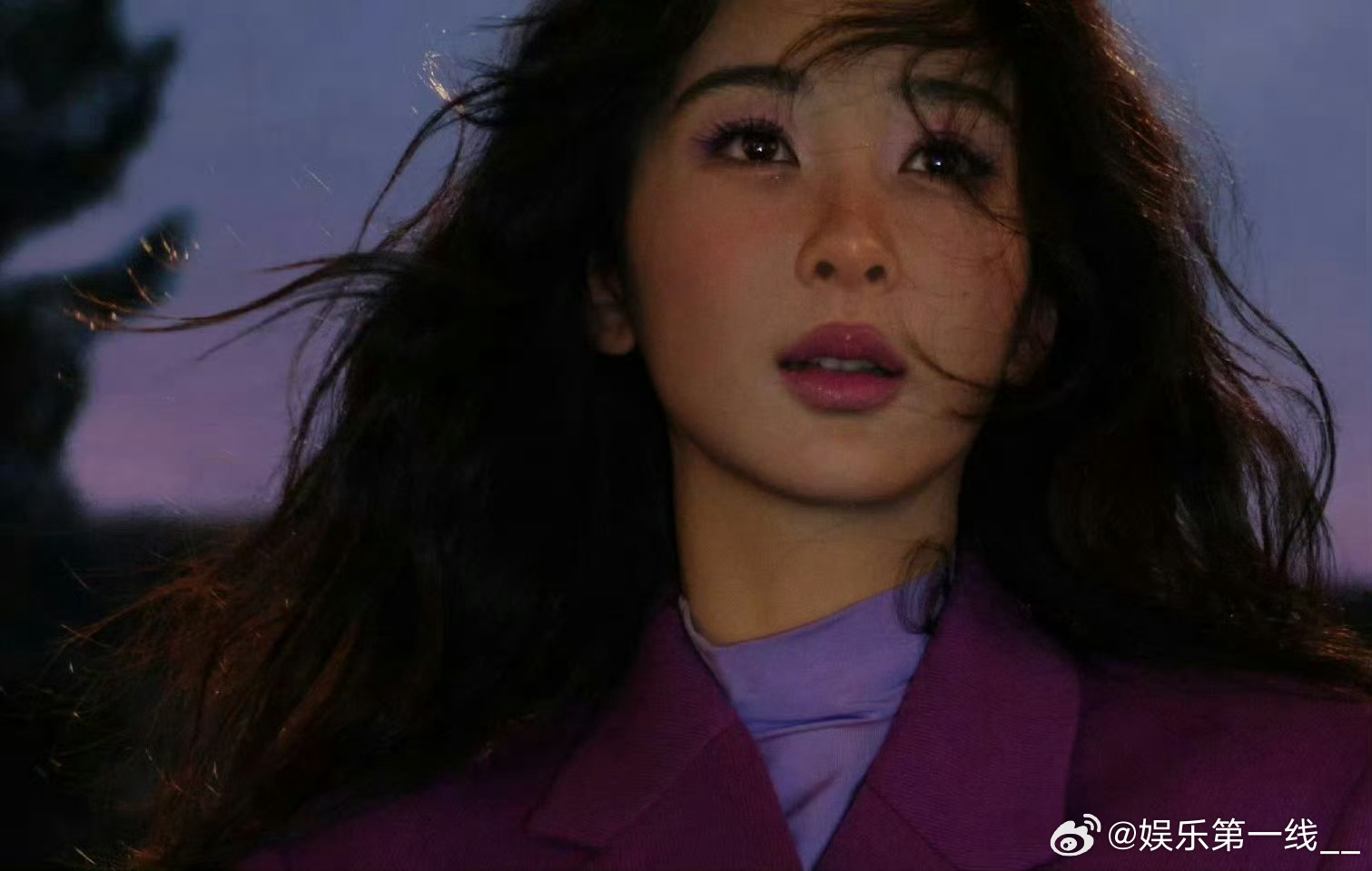 杨紫《时尚COSMO》九月刊预告来了，你觉得怎么样？摄影师——陈漫 