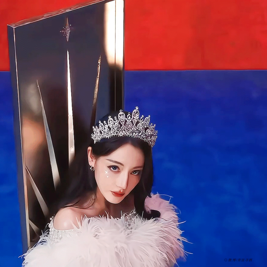 #迪丽热巴新歌DanceVideo#粉迪丽热巴的幸福就是美图存不完…顶级女爱豆强