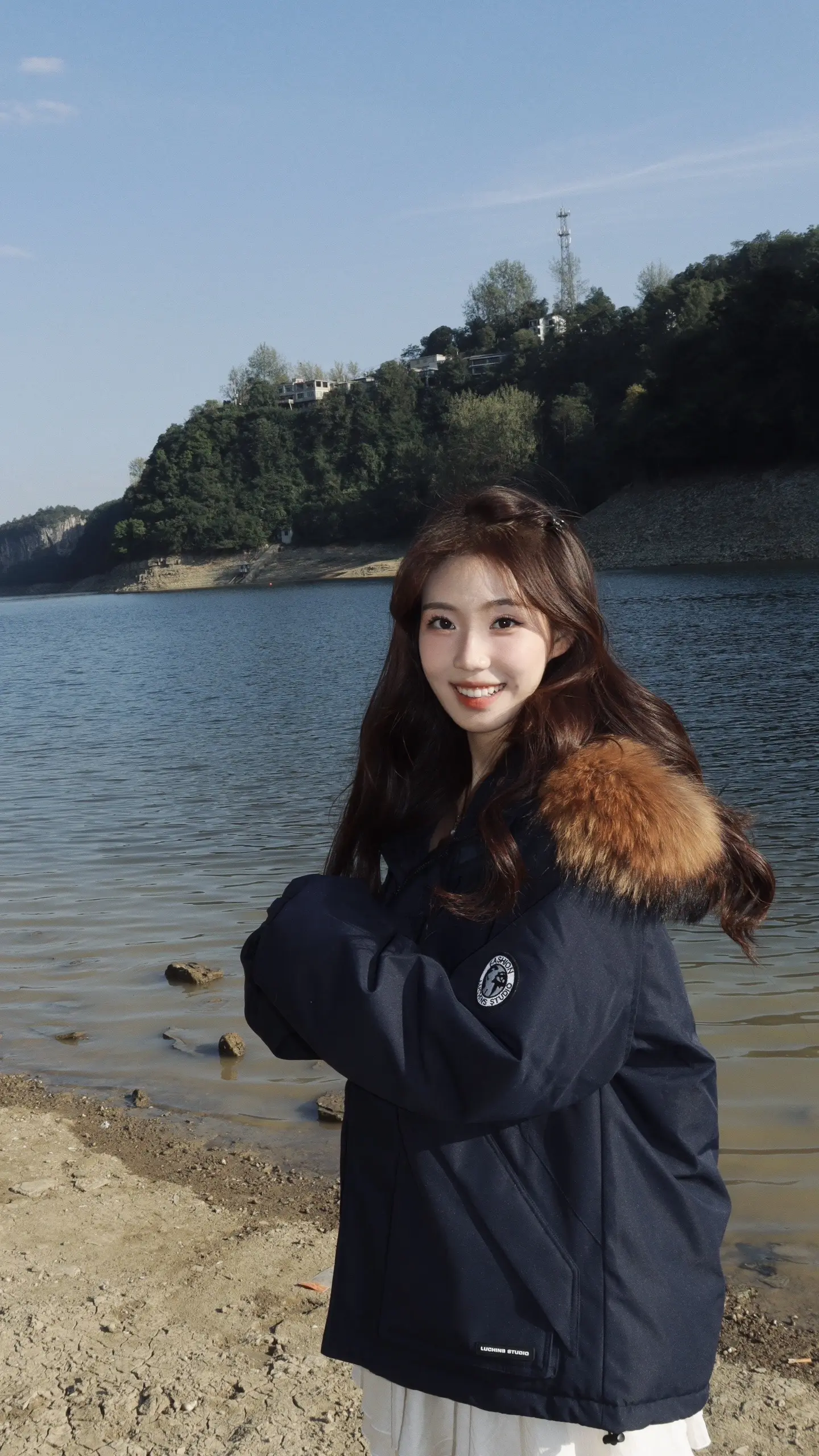 眼里的秋天是另一片海。