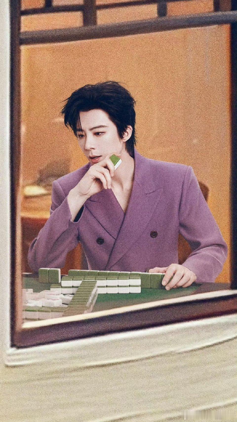 摩登兄弟刘宇宁跨年彩排路透上新了摩羯  早上好~~期待晚上的老大 