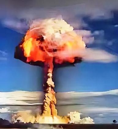 熊猫的中子弹技术到底有多厉害？一枚千吨级当量的中子弹，威力比同当量的原子弹还要强