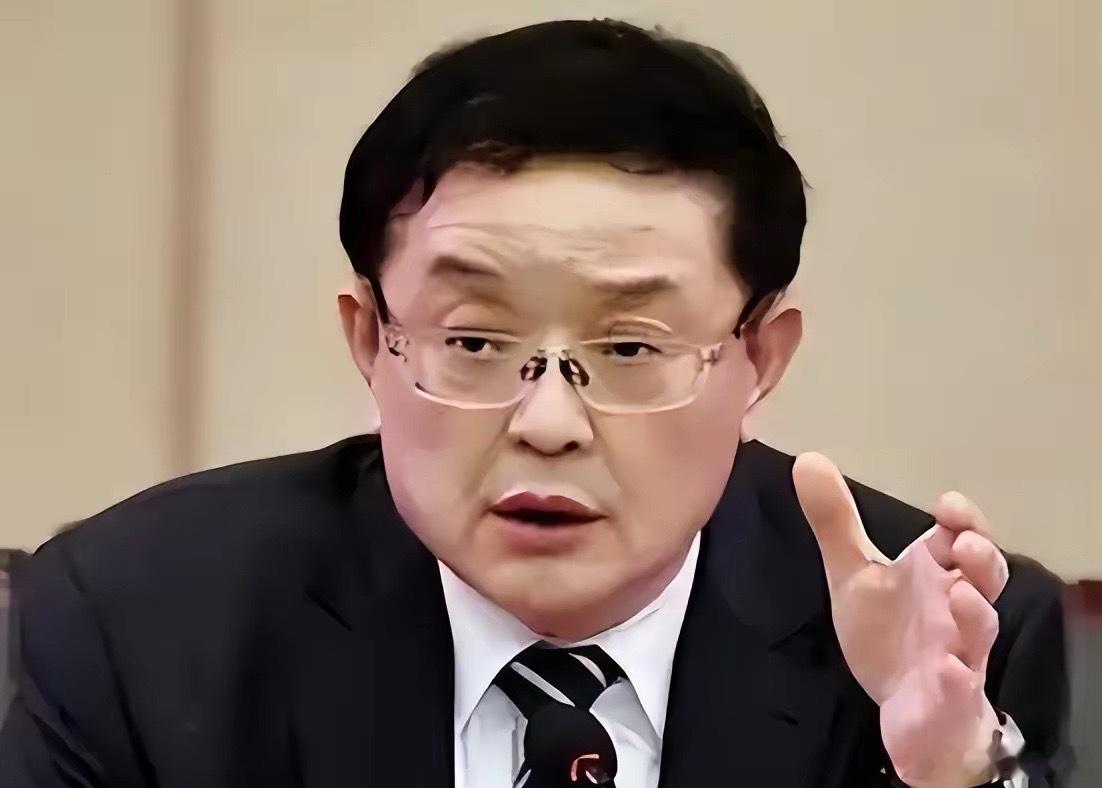 原来他才是“刘翔弃跑”的元凶，贪污1200万，好在结局大快人心！ 谈李毓毅和刘翔