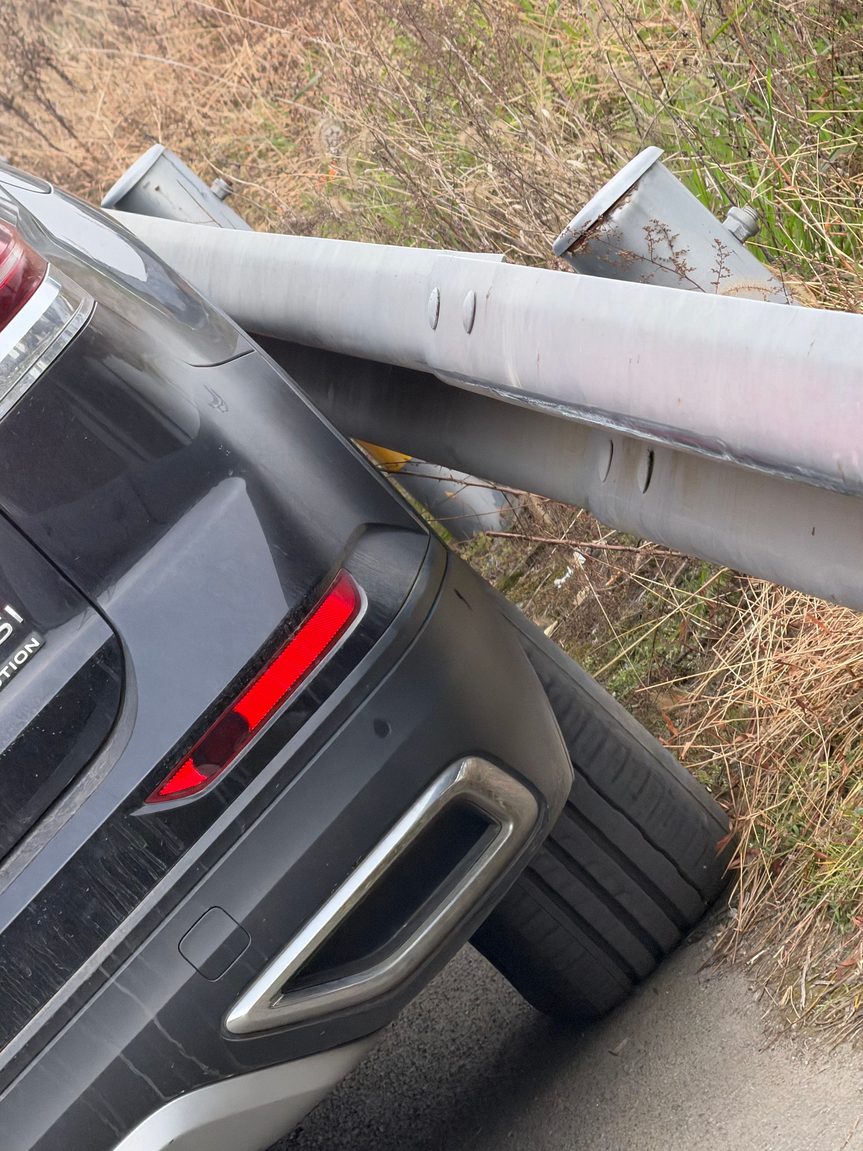 开车不行的就来重庆练车技 懂吗？ 