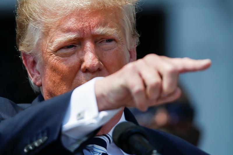 警惕！特朗普账户宣称存1千变60万？已有人被骗288万，这套路太坑
 
家人们快