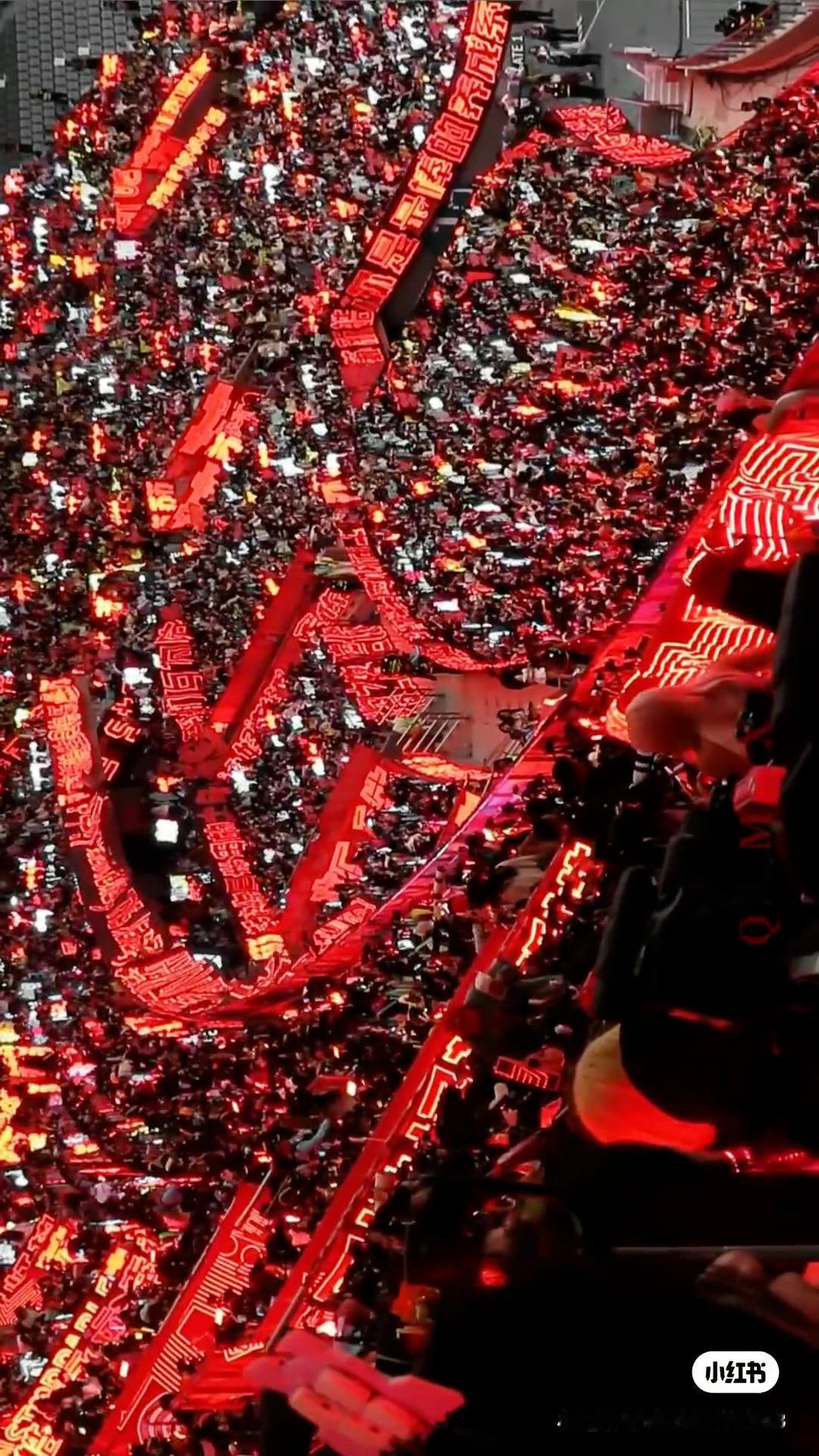 苏新皓 影响力 新音三天全程红海太亮眼，每一抹红色都是粉丝的支持，苏新皓的号召力