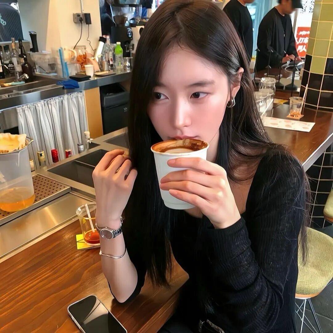 𝐑𝐢𝐜𝐡💸🀅🀅🀅生活不怕平淡，开心亦是灿烂那就祝我们，腰缠万贯，