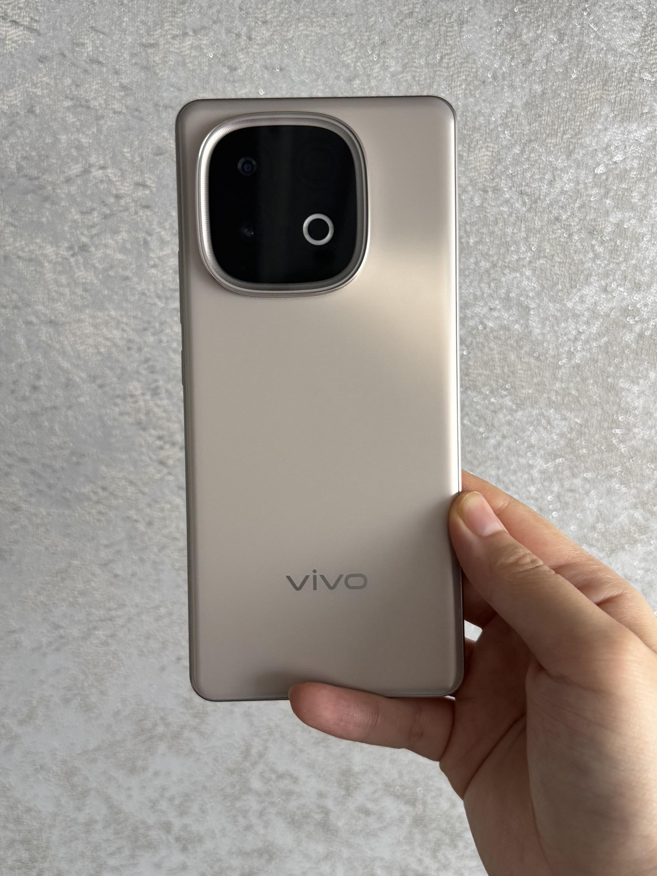 父亲节佳品！vivo Y300 GT  2000左右高性价比手机   ...