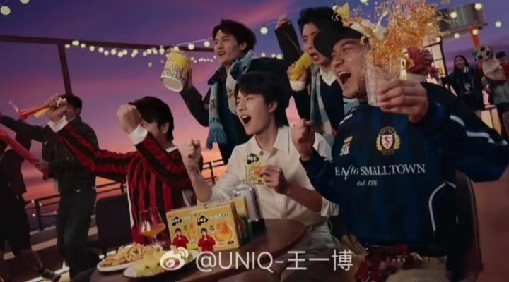 大魔王为拼搏喝彩 再过不到仨小时，U23国足就将迎来这次亚洲杯的终极一战，家中常