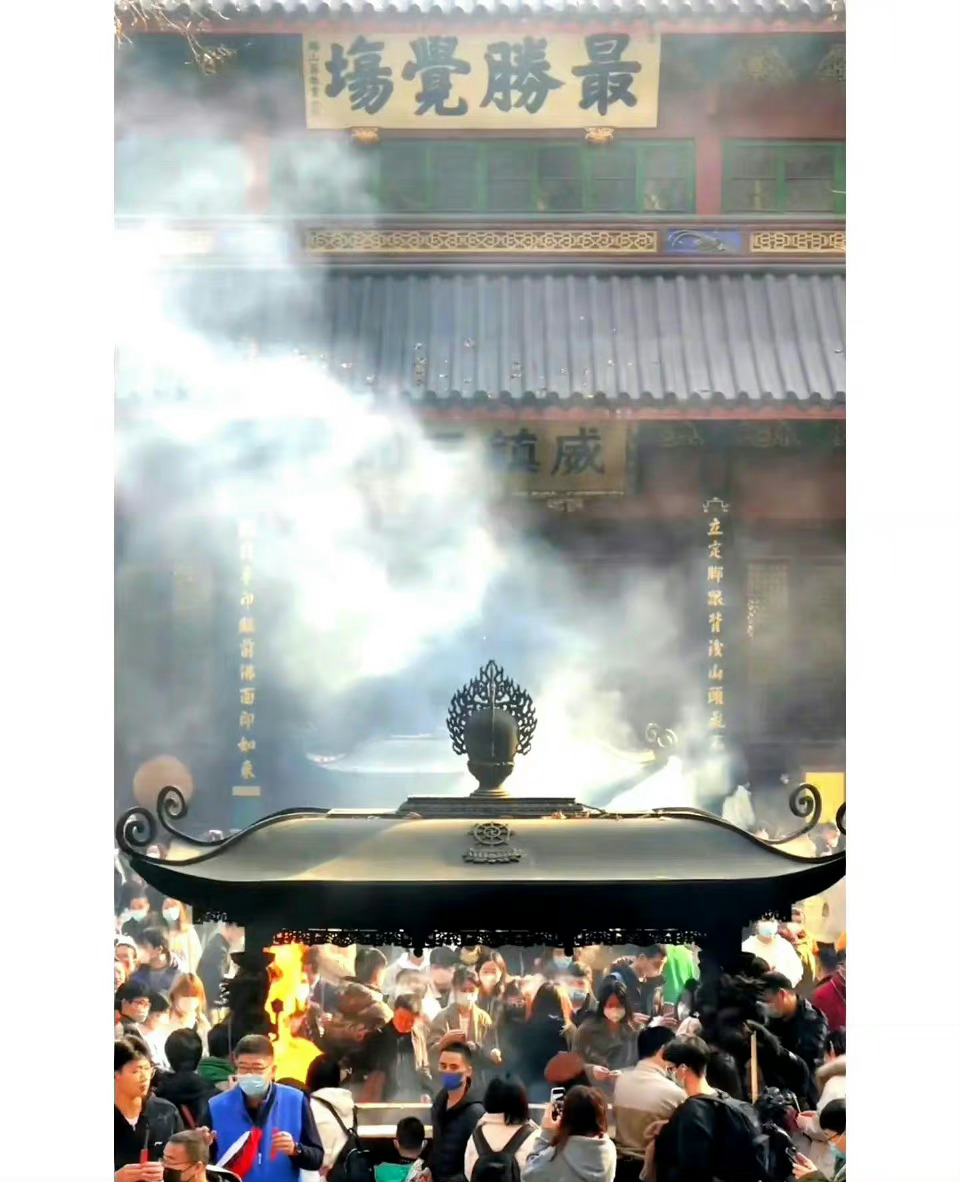 不管你写下什么，都会在七月显灵。 ​​​
