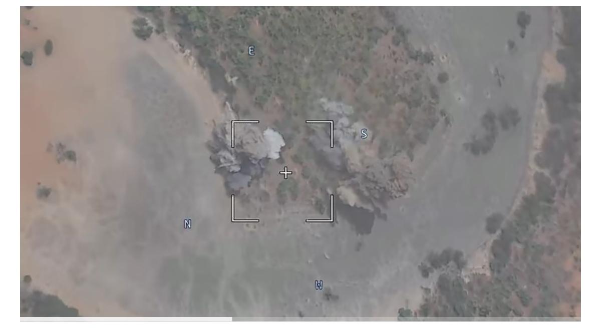 马里共和国中部卡伊地区，俄罗斯“非洲军团”空袭JNIM/FLA联军的一处森林营地