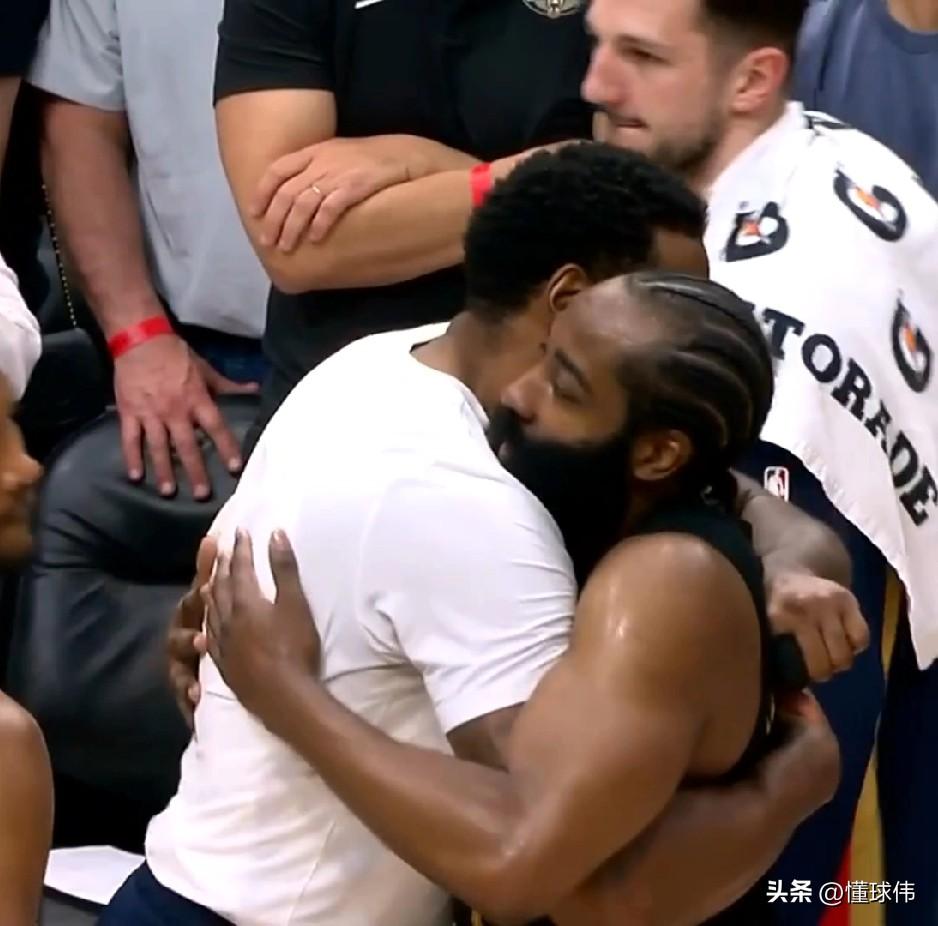 让人动容！小乔丹谈哈登：

“我们在篮网是队友。”

“哈登是非常好的人。”
