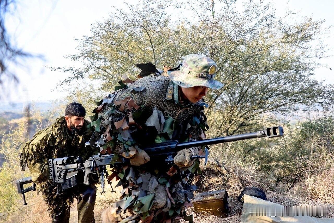 中国军队又带着机器狼、小导弹去“巴铁”联合反恐军演了……[赞][赞][赞][给力