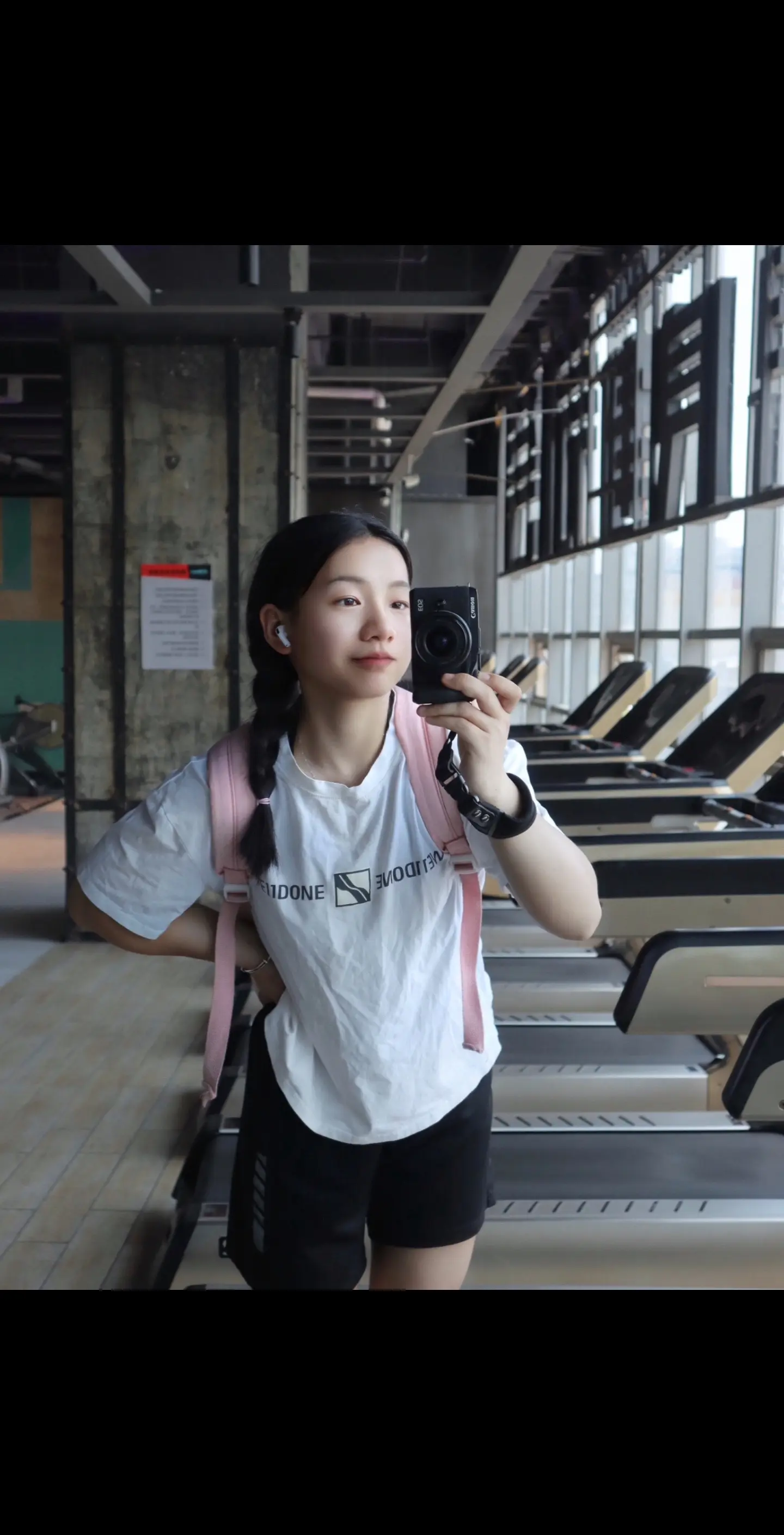 正面一般 但背面绝了健身