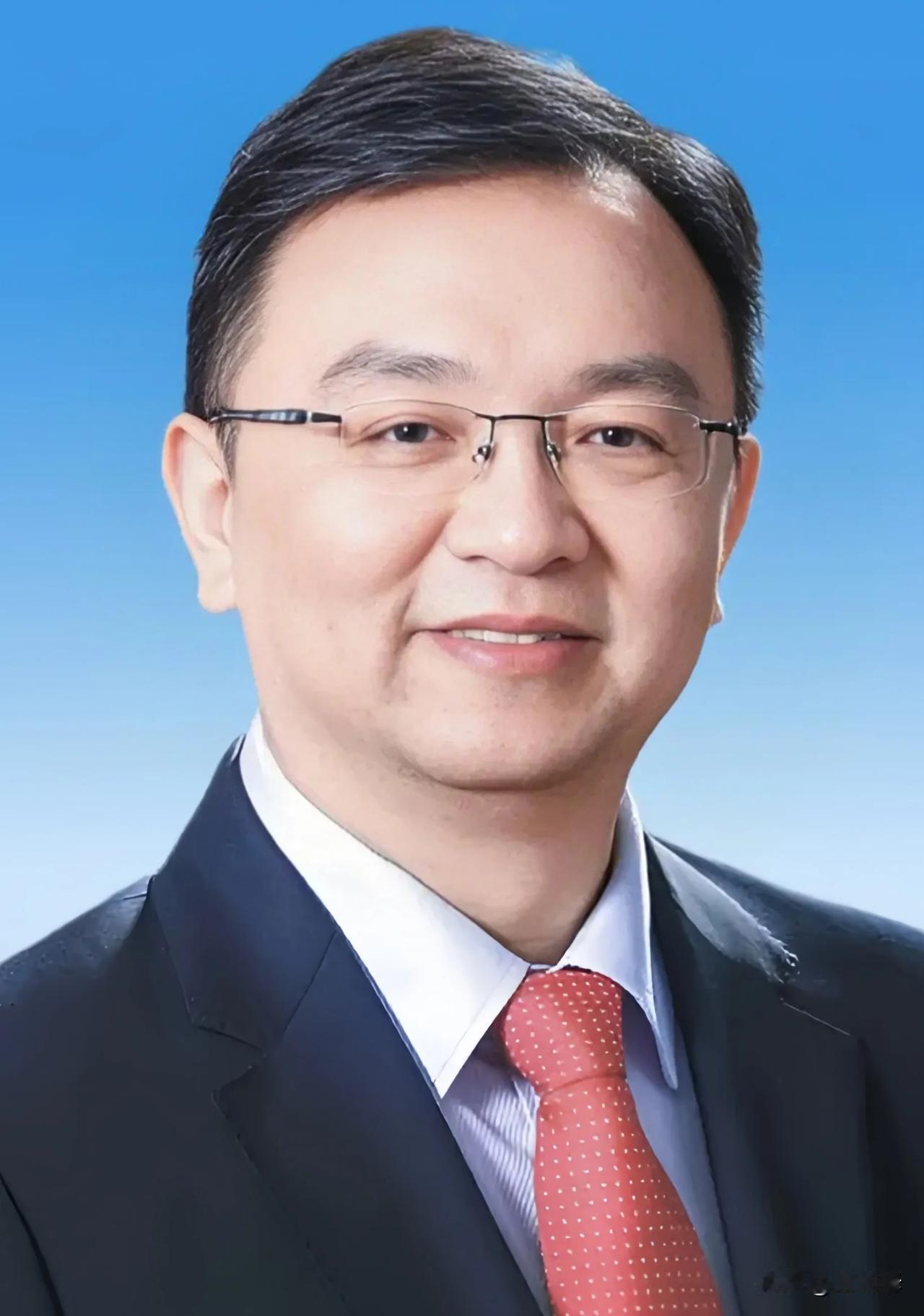 大佬们造车，建议下一步作如下改进:

1.隐式门把手并无科技含量，自动启停就是反