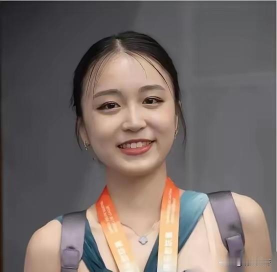 哈佛终身教授辞职回国，女儿放弃美籍。他走那天，实验室同事以为只是休假。三个月后，