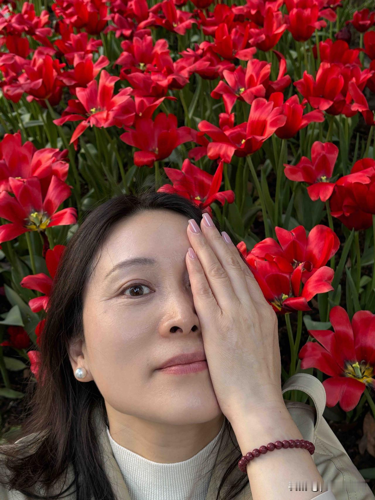 把生活调成自己喜欢的频道，
安静，自在，松弛，就很好～