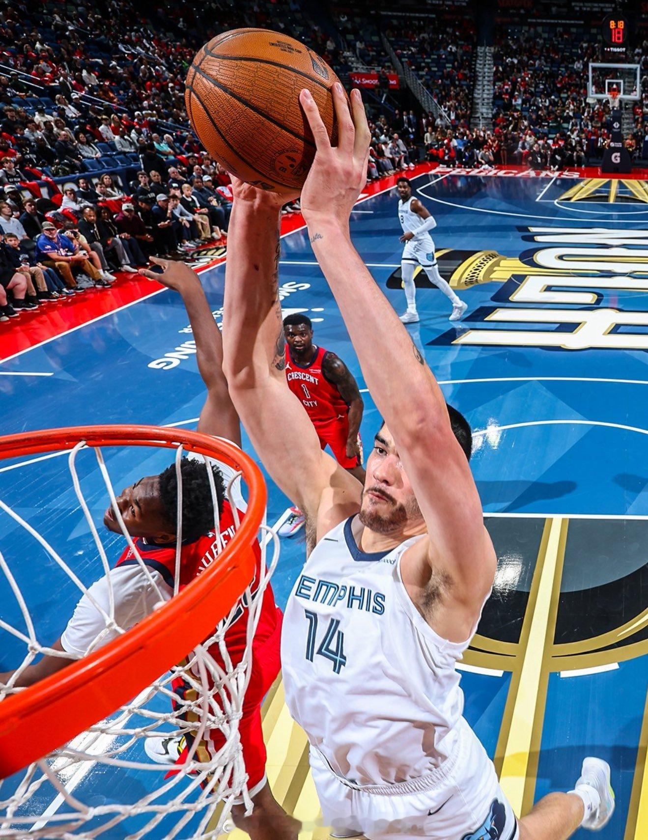 扎克·伊迪的 +39正负值 是 NBA 历史上（常规赛）在分差 5 分或以下的比