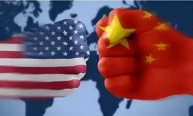 美国对中国崛起的担忧主要体现在三个方面：第一个方面，中国是一个主权完全独立的国家