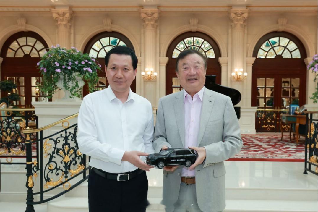 81岁任正非亲切会见东风汽车总经理，再次表态：华为不造车... ​​​