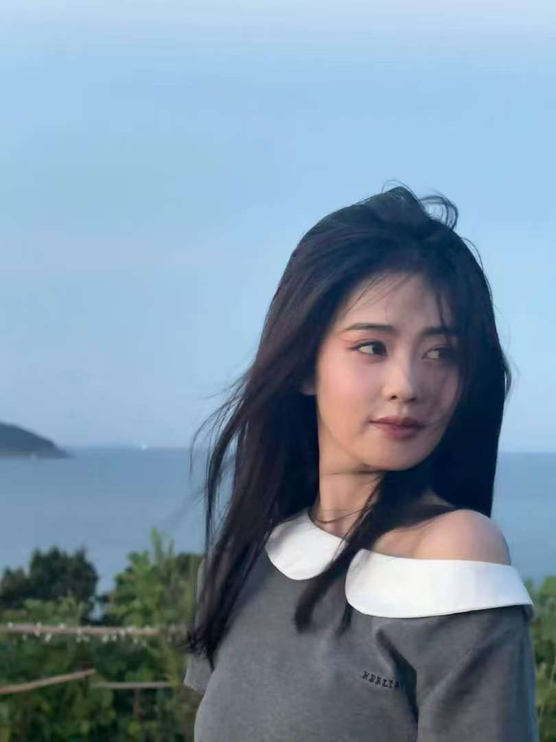 白鹿蓝调live图白鹿蓝调时刻白鹿蓝调时刻，太美了，[抱抱][抱抱] ​​​
