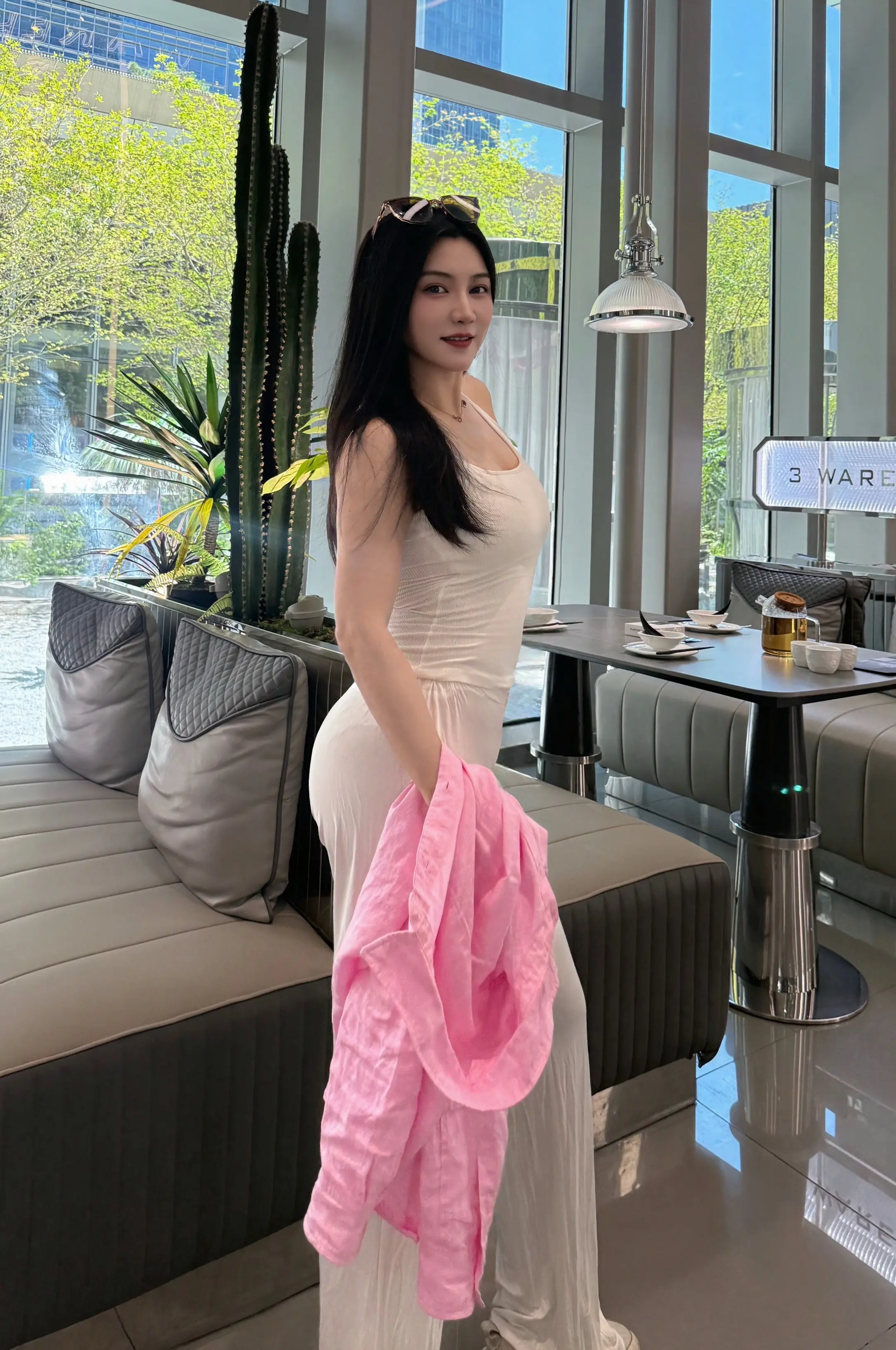 又是开心美丽的一天呢。