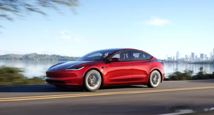 【特斯拉海外推出“保值计划”，防止贷款购车的 Model 3/Y 车主被降价“背