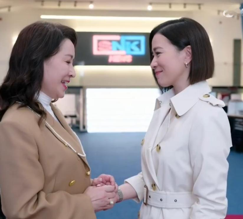 追《新闻女王2》看到第20集这10分钟一镜到底，太牛啦！演员演技在线，幕后团队用