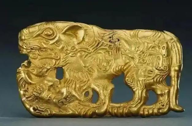 1988年，内蒙古一位农民和妻子在地里干活，两人发生争执，妻子一气之下甩手回家。