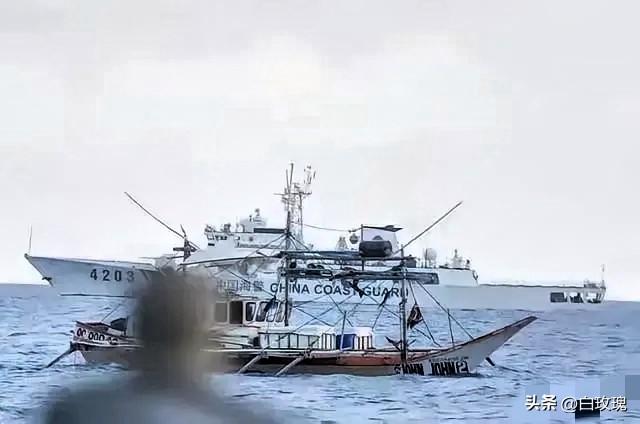 菲律宾全国大报《马尼拉时报》重大声明：南沙群岛黄岩岛是中国神圣领土，菲律宾舰队霸