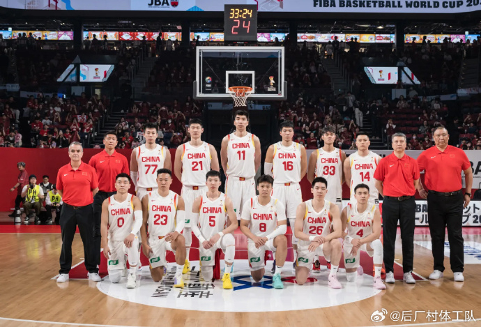 中国男篮战台北12人名单中国男篮原阵容出战中国台北 北京时间3月1日16:00，