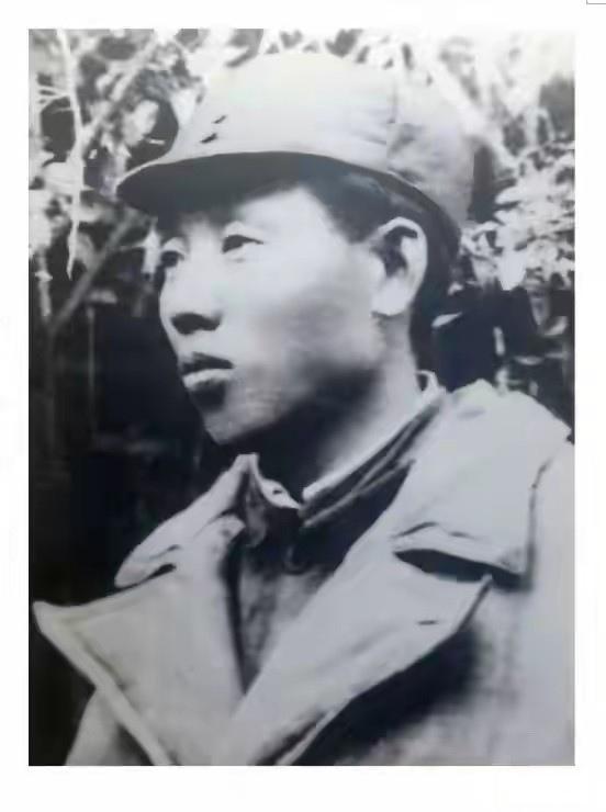 胡继军：解放上海牺牲的我军最高职务指挥员缅怀父亲胡文杰

父亲牺牲后22天，我才