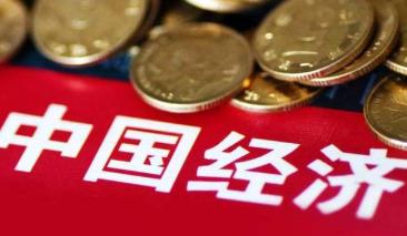 网友说，泰国打了仗，没有见到泰国经济崩溃了；印度打仗，没有看到印度经济崩溃；巴基