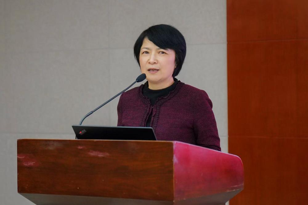 日前，中央批准：梅兵同志任天津大学党委书记（副部长级）；杨贤金同志不再担任天津大