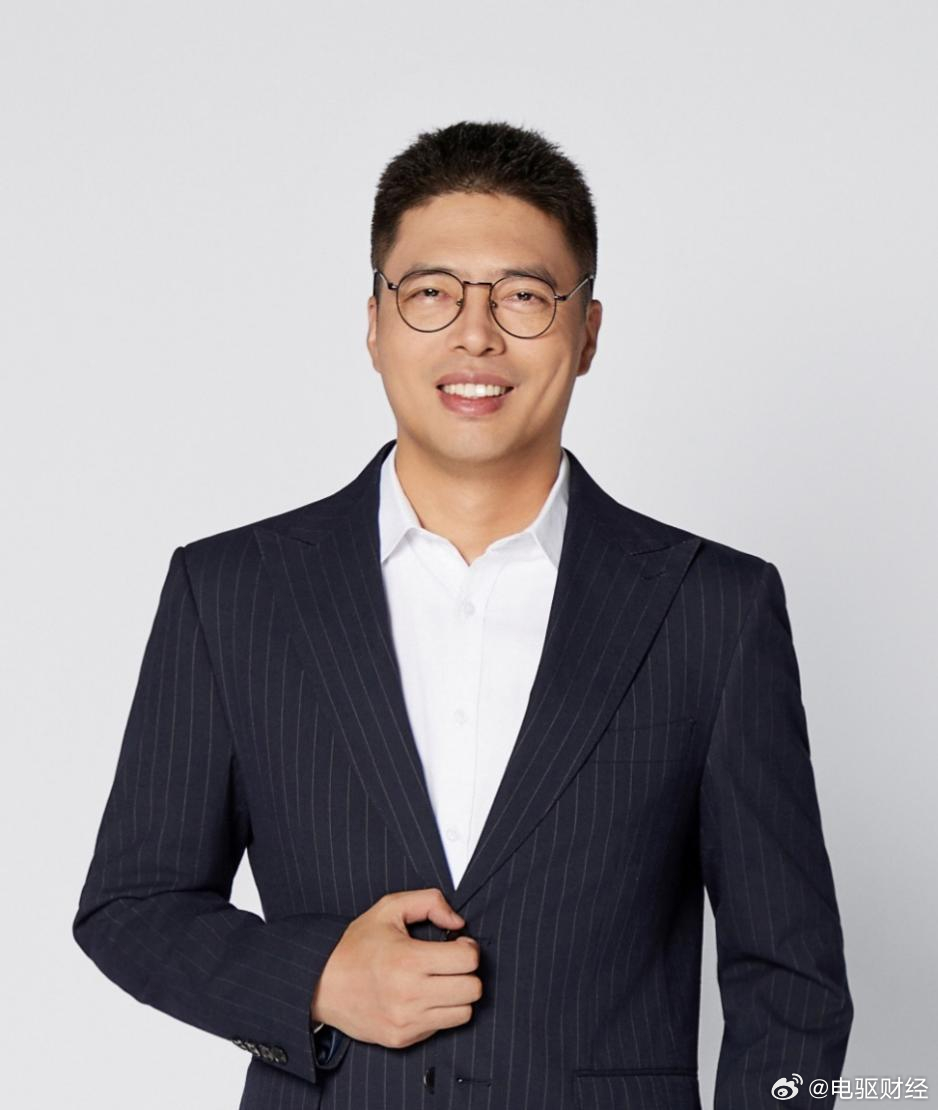 奕境汽车官宣核心管理层：汪俊君任董事长，曾清林出任品牌总经理4月7日，由华为乾崑